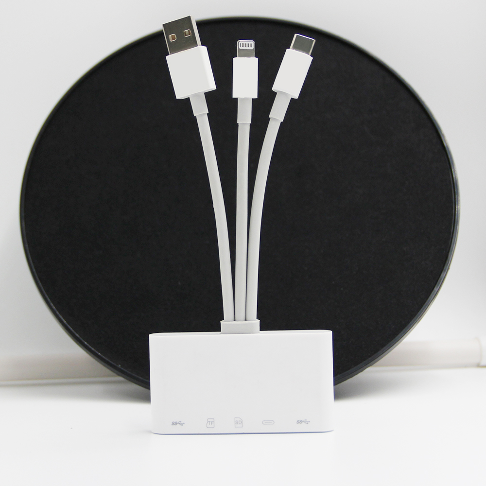 Type-c/USB/Lightining  三接口 1032PRO